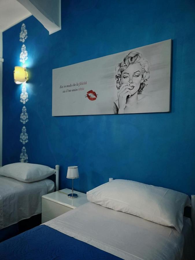 Appartement Marilyn à Reggio de Calabre Extérieur photo