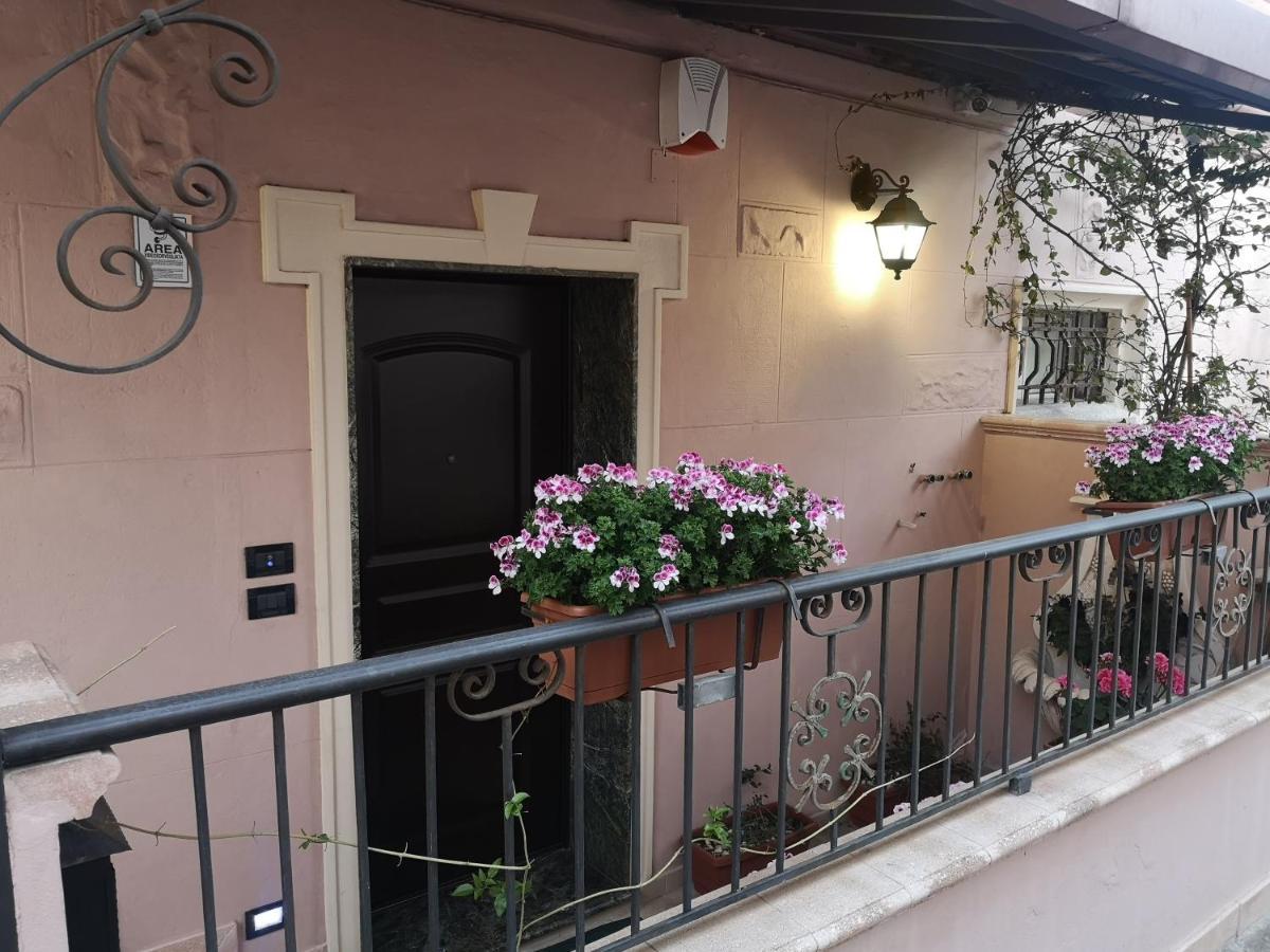 Appartement Marilyn à Reggio de Calabre Extérieur photo