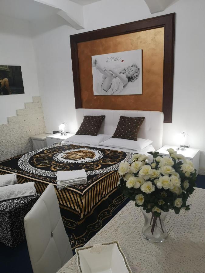 Appartement Marilyn à Reggio de Calabre Extérieur photo